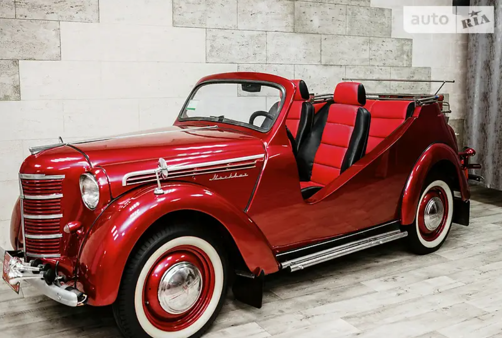 Три найефектніші ретроавто, які продають в Україні: ціни і фото